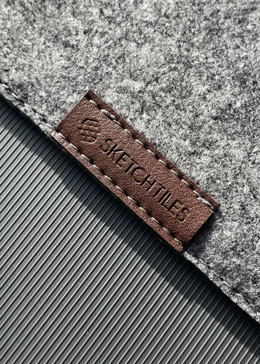 Felt Carry Case: product photo 6